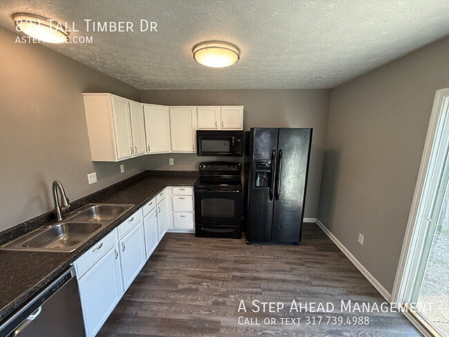 Building Photo - 823 Tall Timber Dr