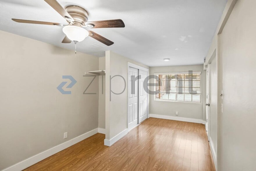 Building Photo - 228 Los Gatos Blvd