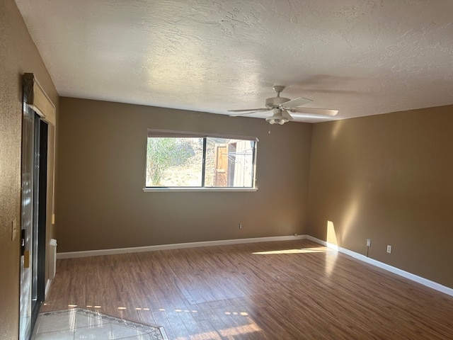 Building Photo - 41925 Long Hollow Dr