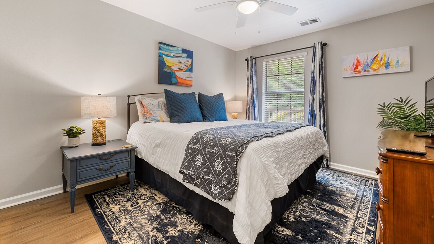 Building Photo - 598 Blue Stem Dr