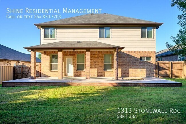 Building Photo - 1313 Stonewall Ridge