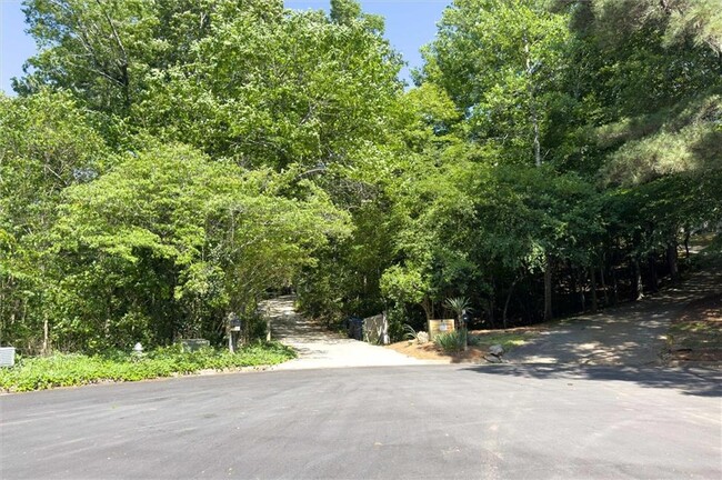 Building Photo - 265 Shady Marsh Trail