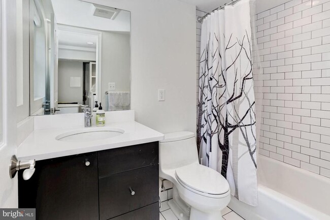 Building Photo - 6408 Tisdale Terrace