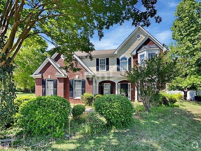 Building Photo - 2923 Villa Lake Dr