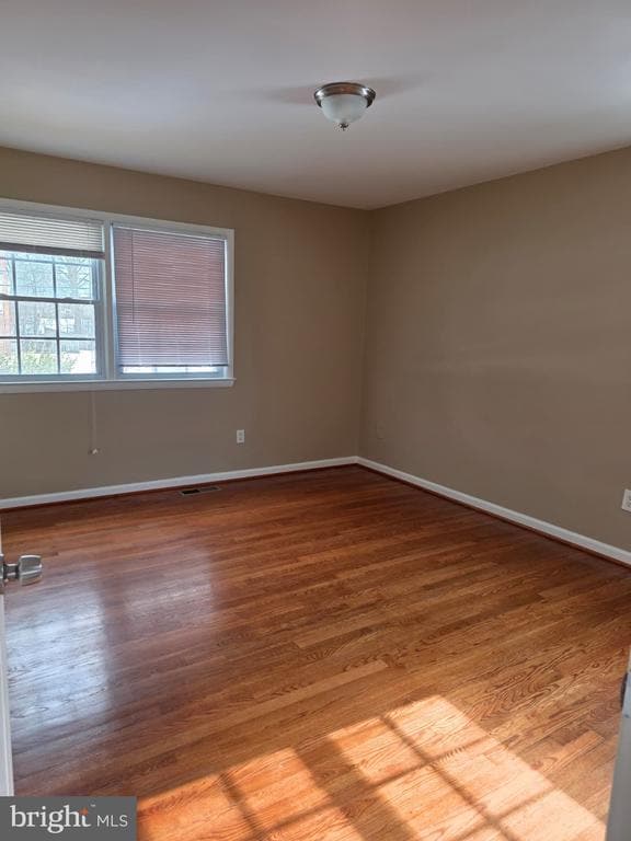 Building Photo - 6212 Thomas Dr