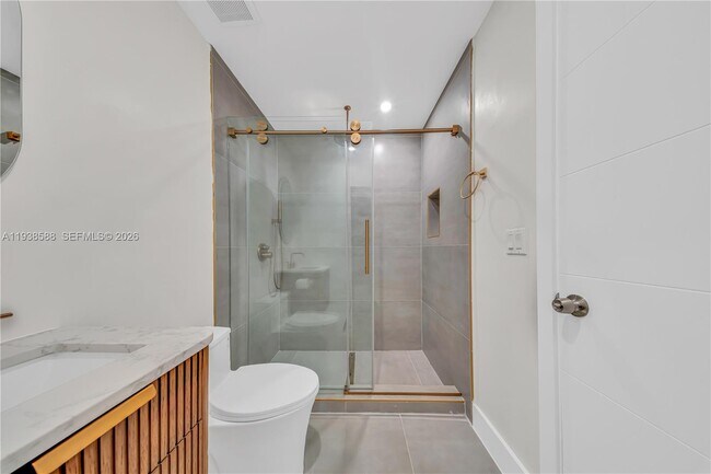 Building Photo - 807 NW 51st St