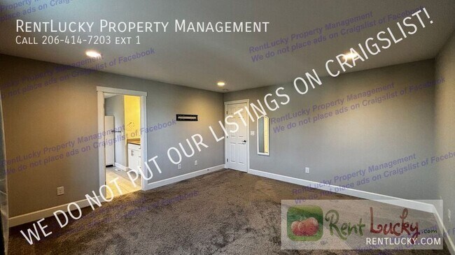 Building Photo - 14633 201st Ave E