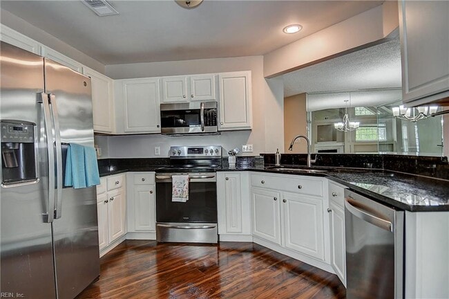 Building Photo - 2768 Mulberry Loop
