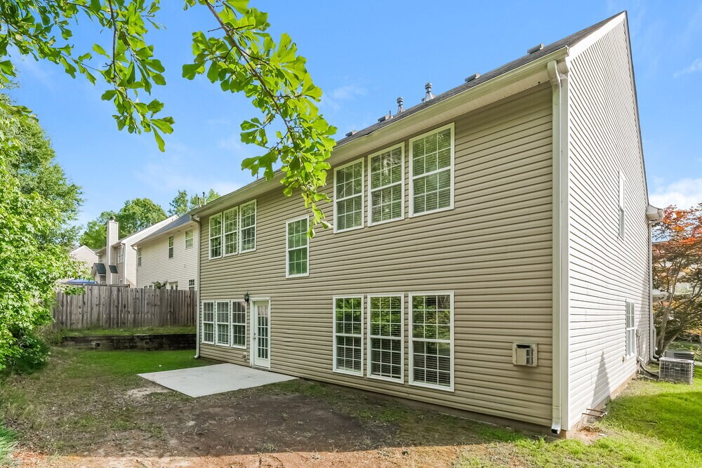 Building Photo - 6739 Island Pointe Dr