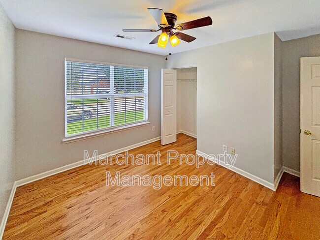 Building Photo - 503 Peach Grove Pl