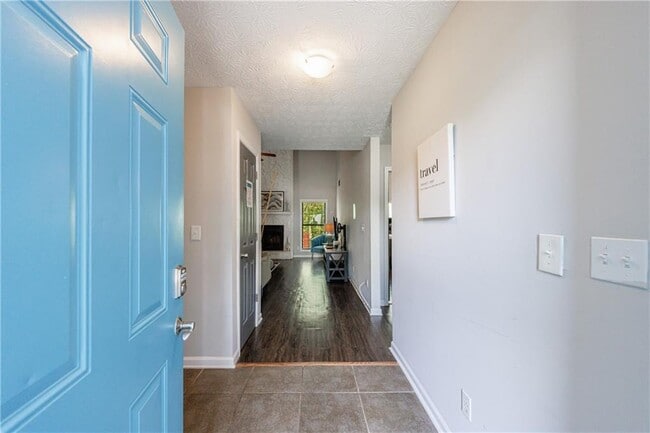 Building Photo - 1218 Millstream Trail NW