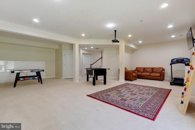 Building Photo - 26030 Blackberry Knoll Ct