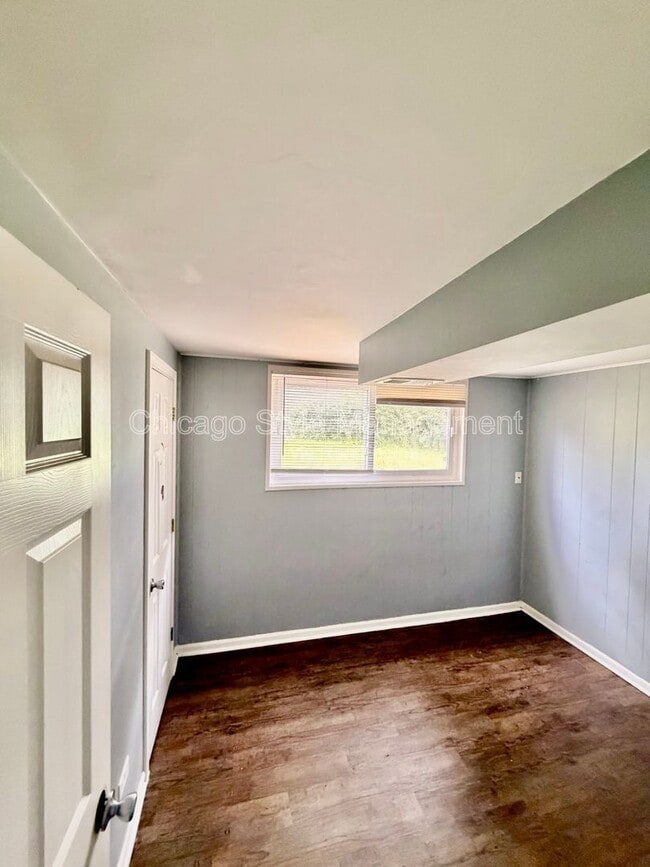 Building Photo - 4507 Balmoral Dr