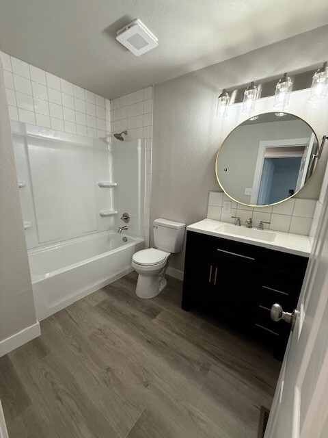 Building Photo - 338 25th Avenue Ct