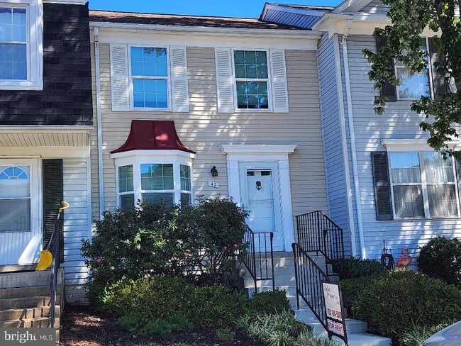 Primary Photo - 42 Southall Ct