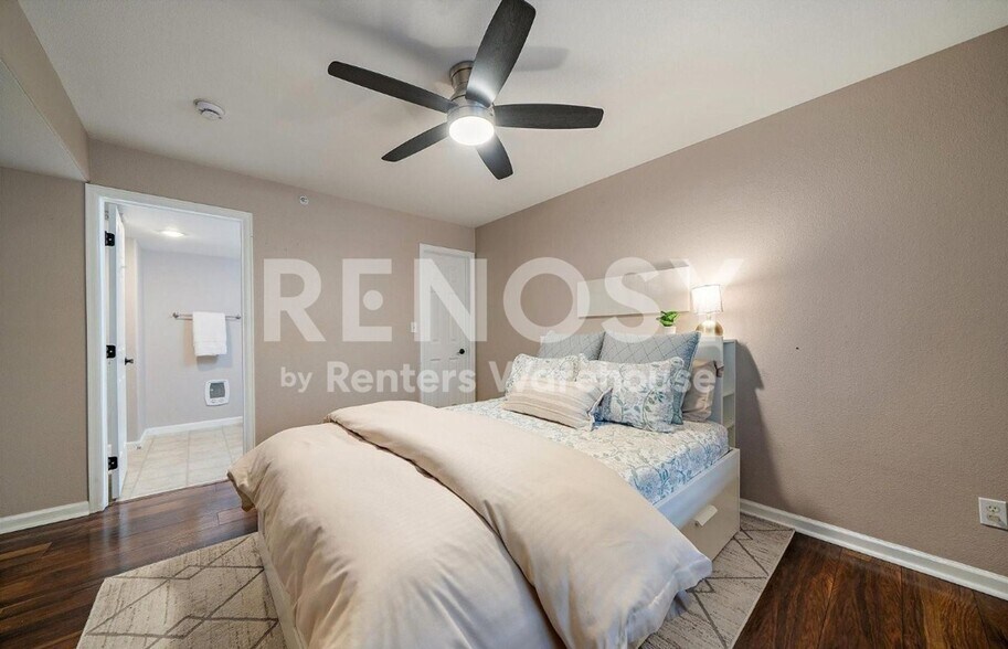 Building Photo - 12555 E Tennessee Cir