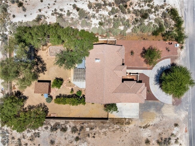 Building Photo - 6171 Starlight Dr