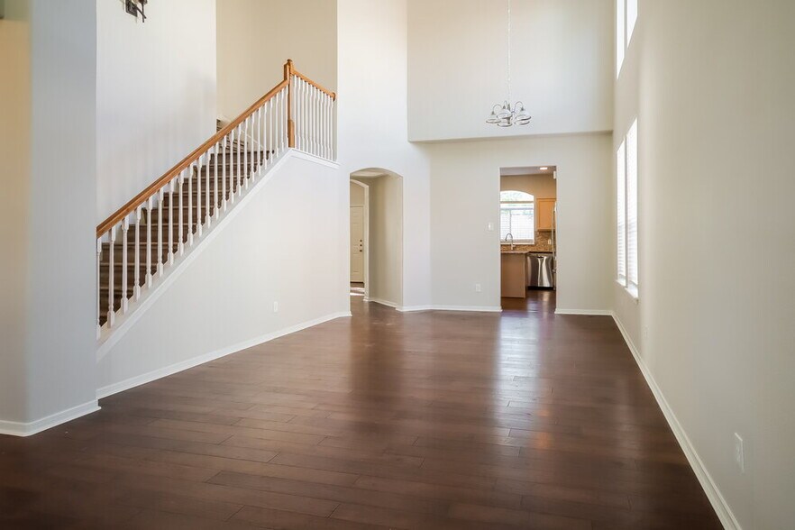 Building Photo - 20327 Wild Berry Dr