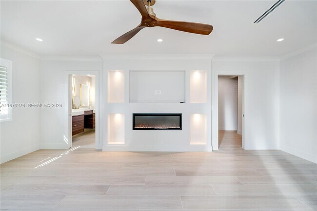 Building Photo - 600 San Antonio Ave