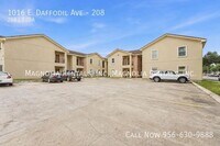 Building Photo - 1016 E Daffodil Ave