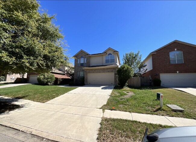 Building Photo - "Charming 3-Bed Oasis with Granite Touches & Cozy Fireplace in Cibolo!"