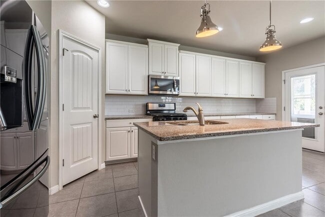 Building Photo - 5649 Porano Cir
