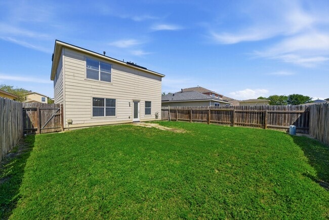 Building Photo - 730 Remwick Dr