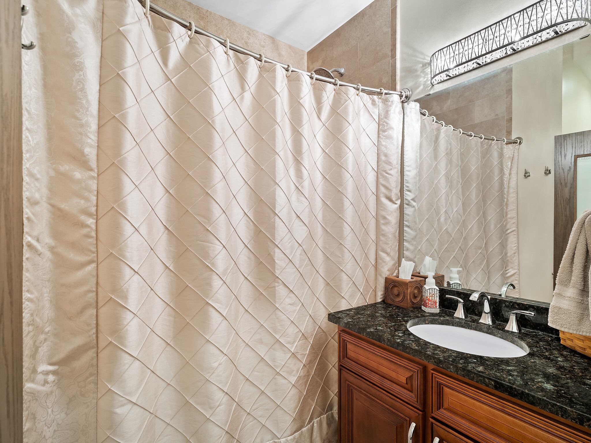 Building Photo - 140 Public Sq