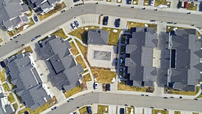 Building Photo - 1250 W 2420 S