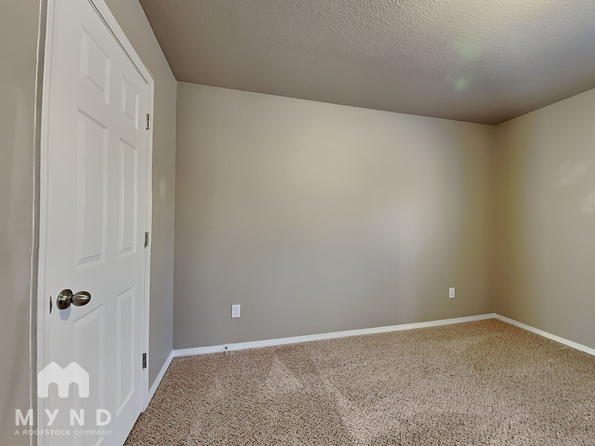 Building Photo - 407 Westwood Dr