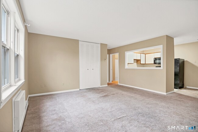 Building Photo - 111 A Niles Hill Rd