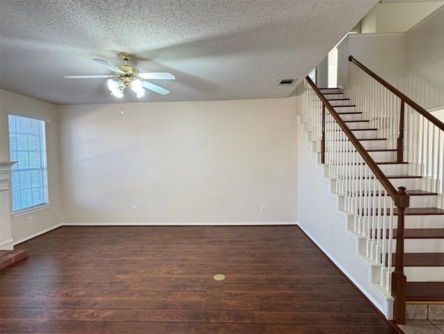 Building Photo - 7104 Chandler Dr