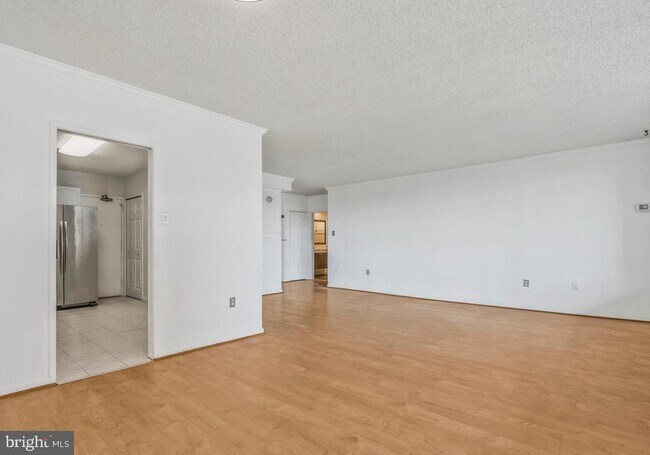 Building Photo - 3701 S George Mason Dr