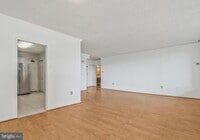 Building Photo - 3701 S George Mason Dr