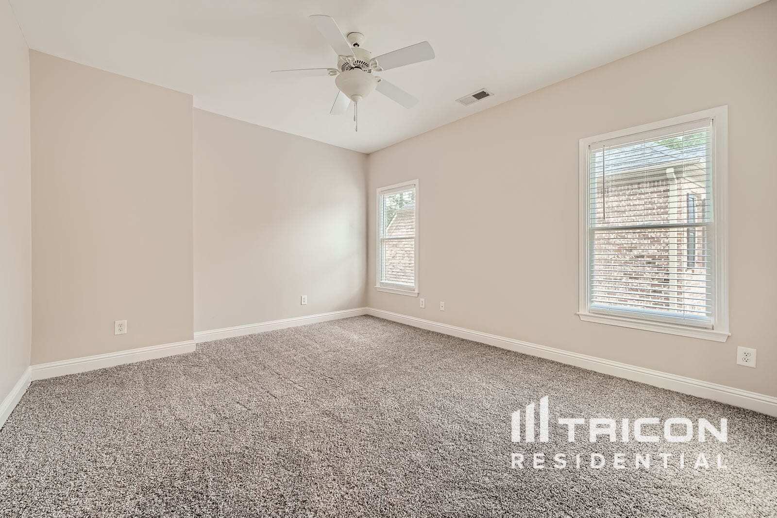 Building Photo - 3207 Collier Gate Ct