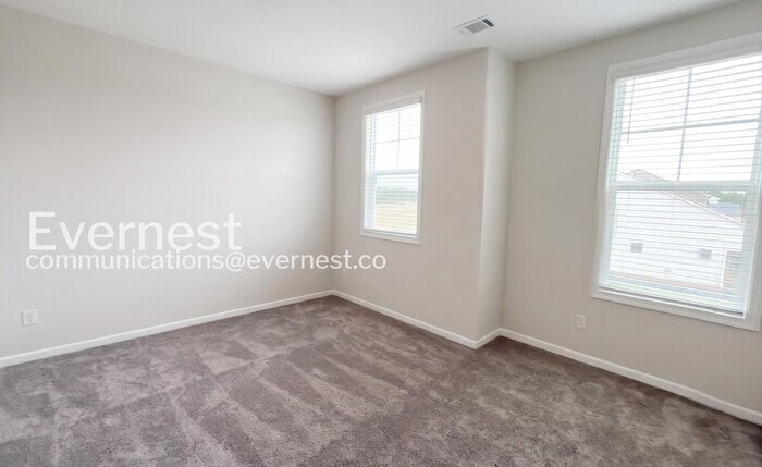 Building Photo - 7726 Mistflower Cir