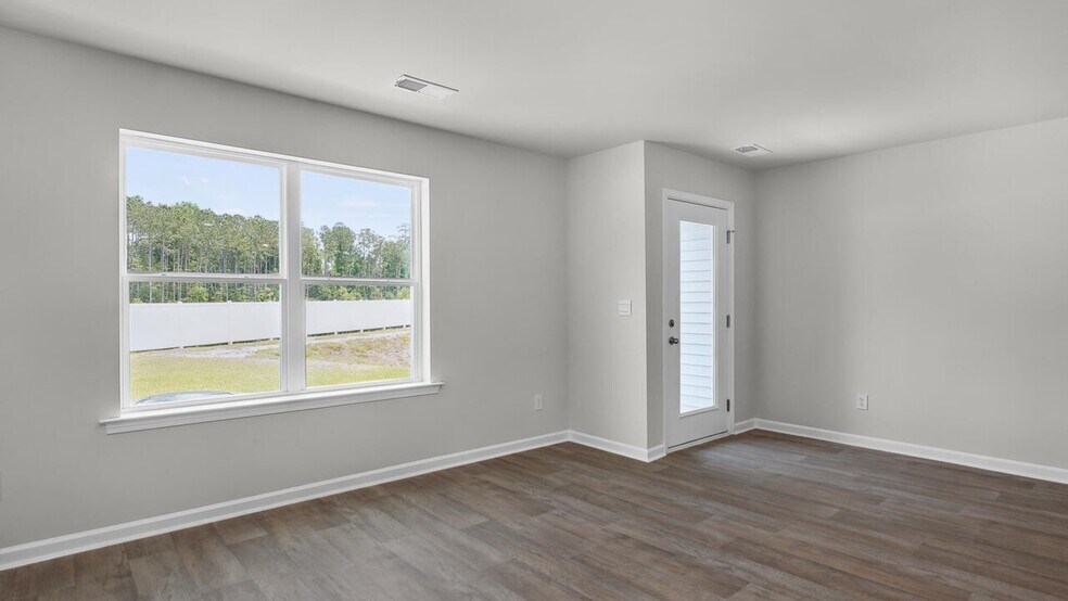 Building Photo - 7110 Dunford Rd
