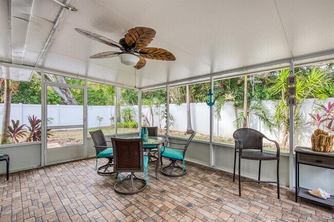 Building Photo - 3173 Fountainhead Dr