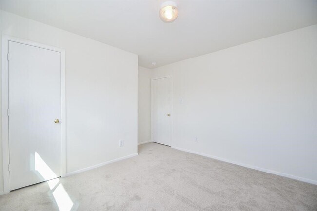 Building Photo - 20638 Patriot Park Ln