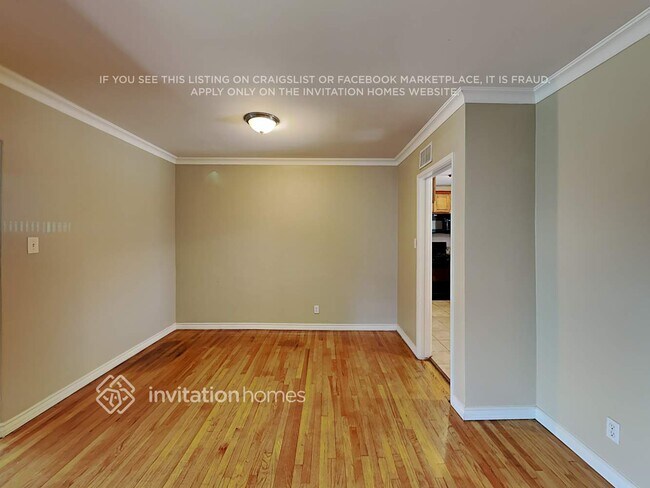 Building Photo - 10255 Newville Ave