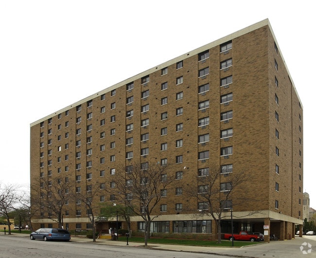 Building Photo - Fedor Manor Apartments