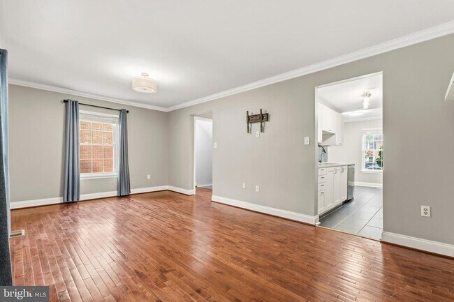 Building Photo - 6410 Blarney Stone Ct