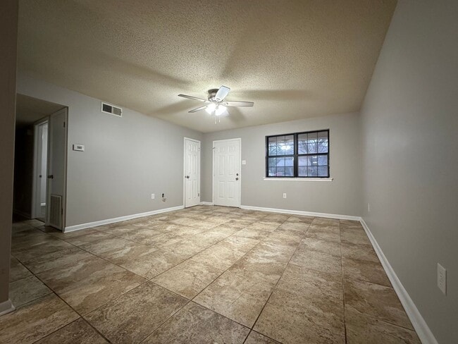 Building Photo - Wonderful 3 Bed/1 Bath in Searcy