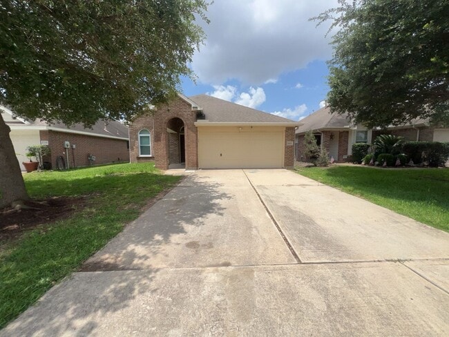 Primary Photo - 3443 Rainshore Dr