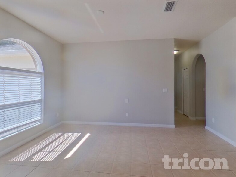 Building Photo - 4907 Cape Hatteras Dr