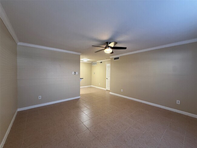 Building Photo - 2250 Bering Dr