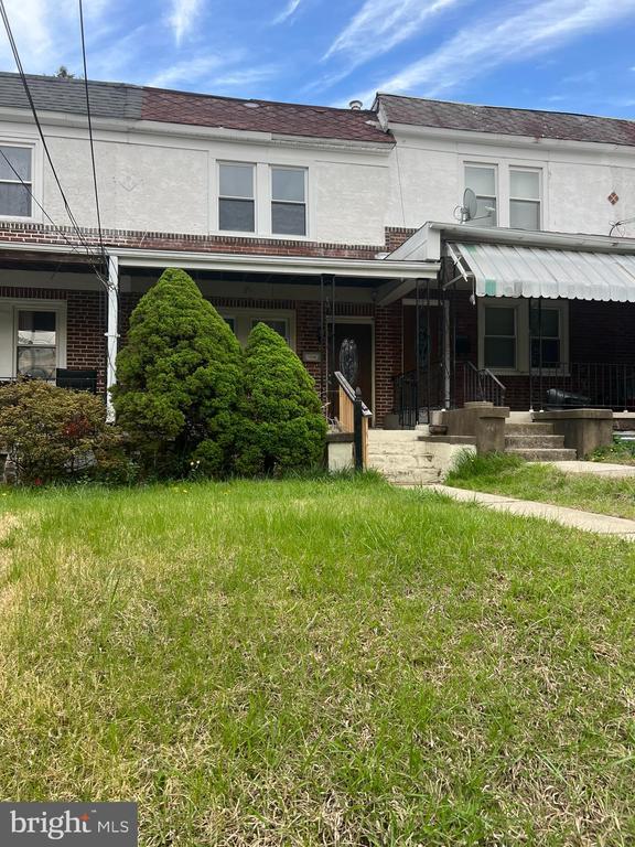 Primary Photo - 1008 Stanbridge St