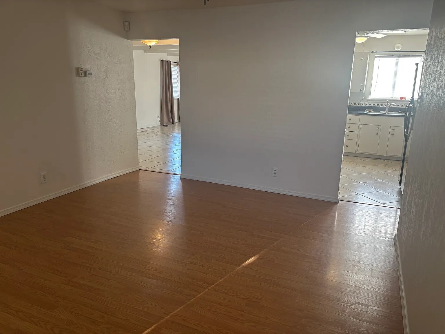 Building Photo - 1501 Tomasita St NE
