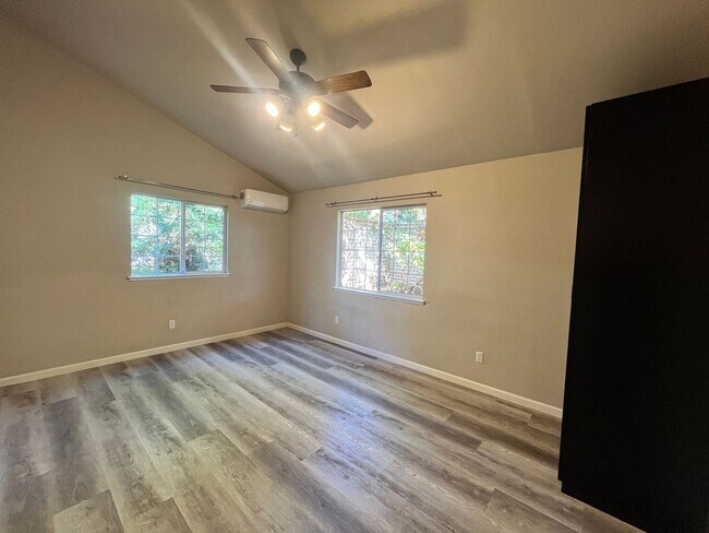 Building Photo - Welcome To a Tranquil Cottage Nestled in t...