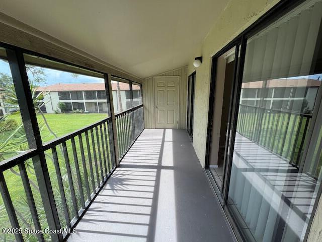 Building Photo - 425 Catamaran Dr